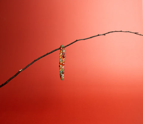 Stwórz bransoletki mocy z wyjątkowych kamieni.